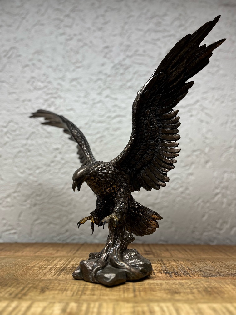 Eagle - bronze - polystone- No sending!
