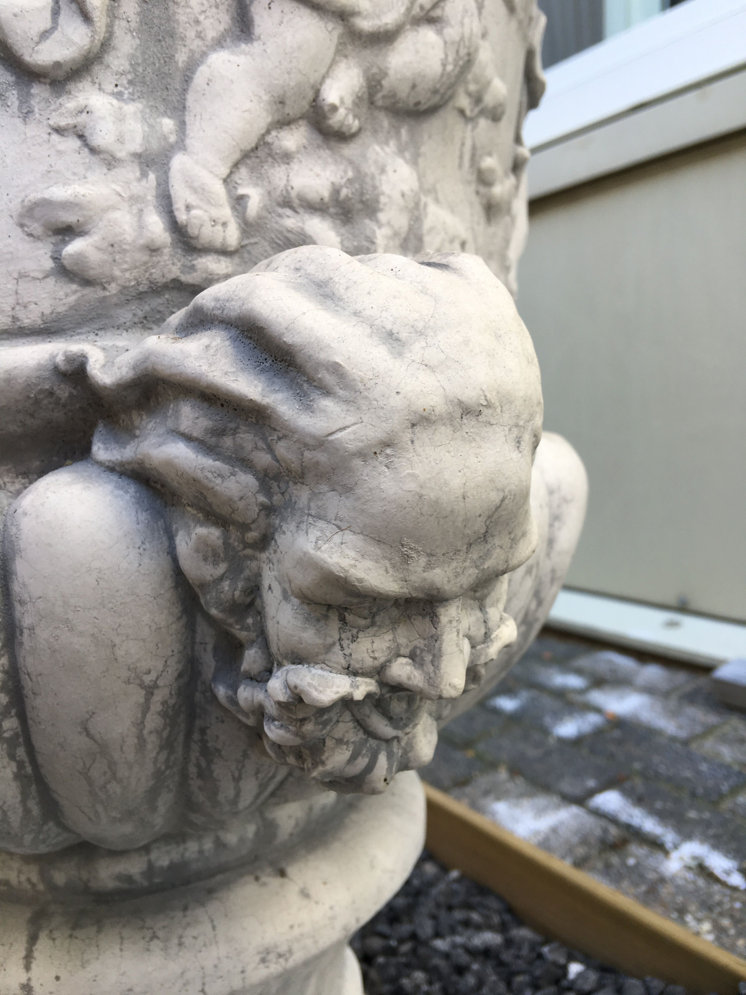 Stone Decoratieve Rozenbal Van Gegoten Steen – Vorstbestendig, Handgemaakt, Ca. 19 Kg – Voor Tuin Of Terras