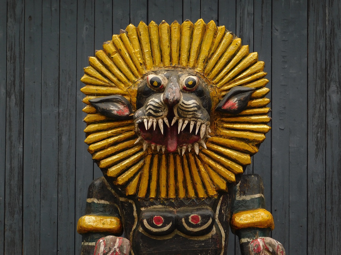Historische Balinese tijger zwart XXL - handgemaakt van hout - authentiek