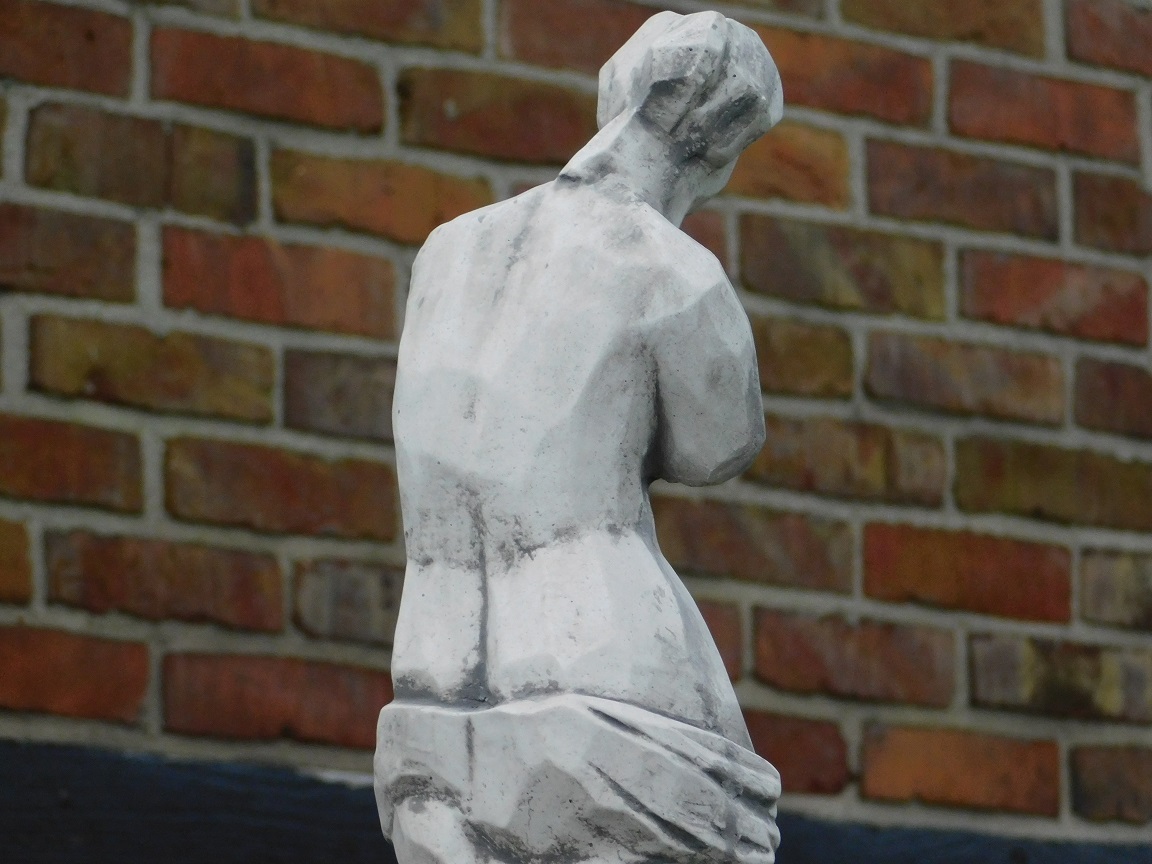 Abstract Statue Woman - 70 cm - Stone