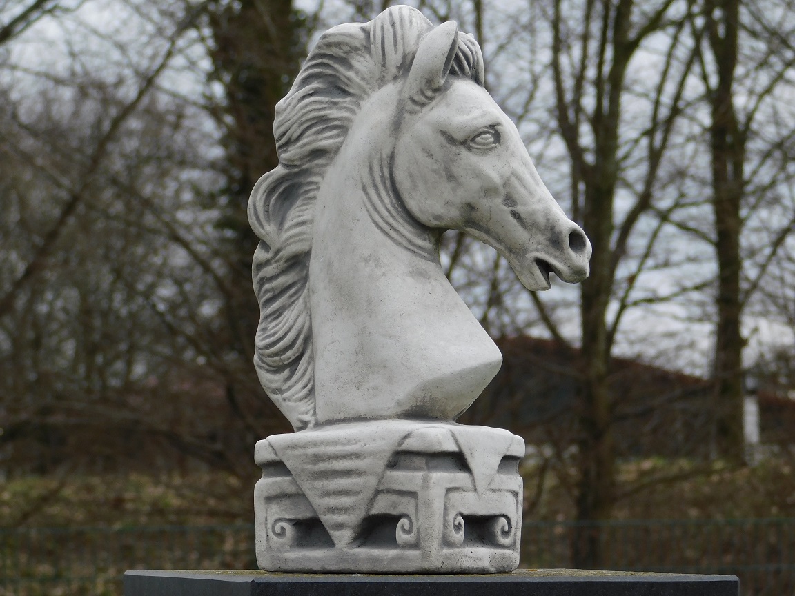 Statue Horse Head - 35 cm - Stone