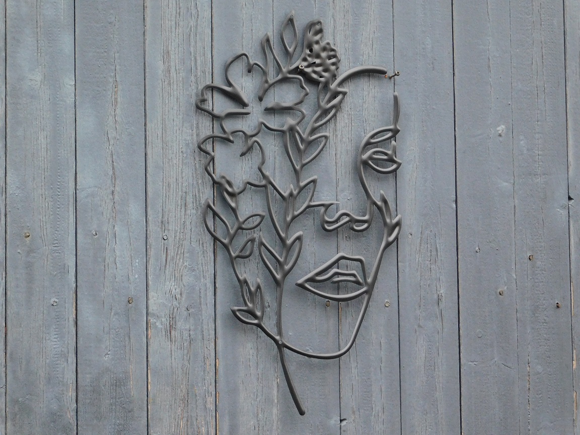 Face with Flowers - 50 cm - Outline Wall decoration