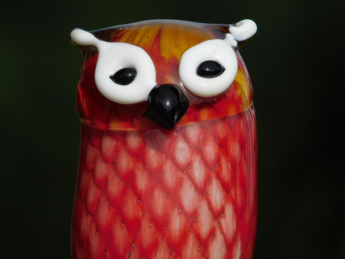 Glass sculpture Owl - In Colour - Glass sculpture