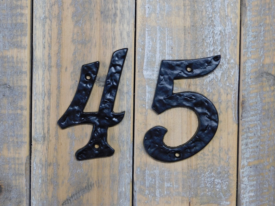 House numbers and letters - wrought iron - black