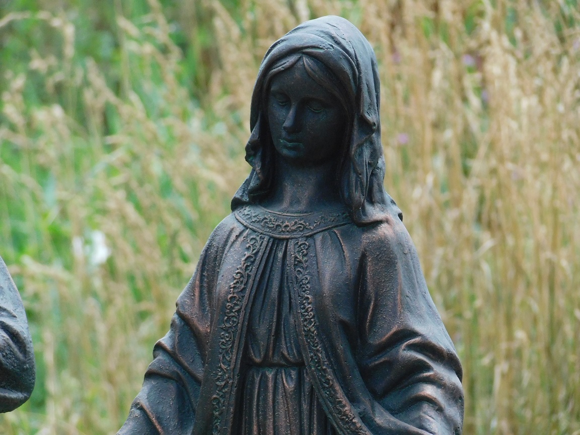 Jesus & Mary - polystone - set of 2 statues