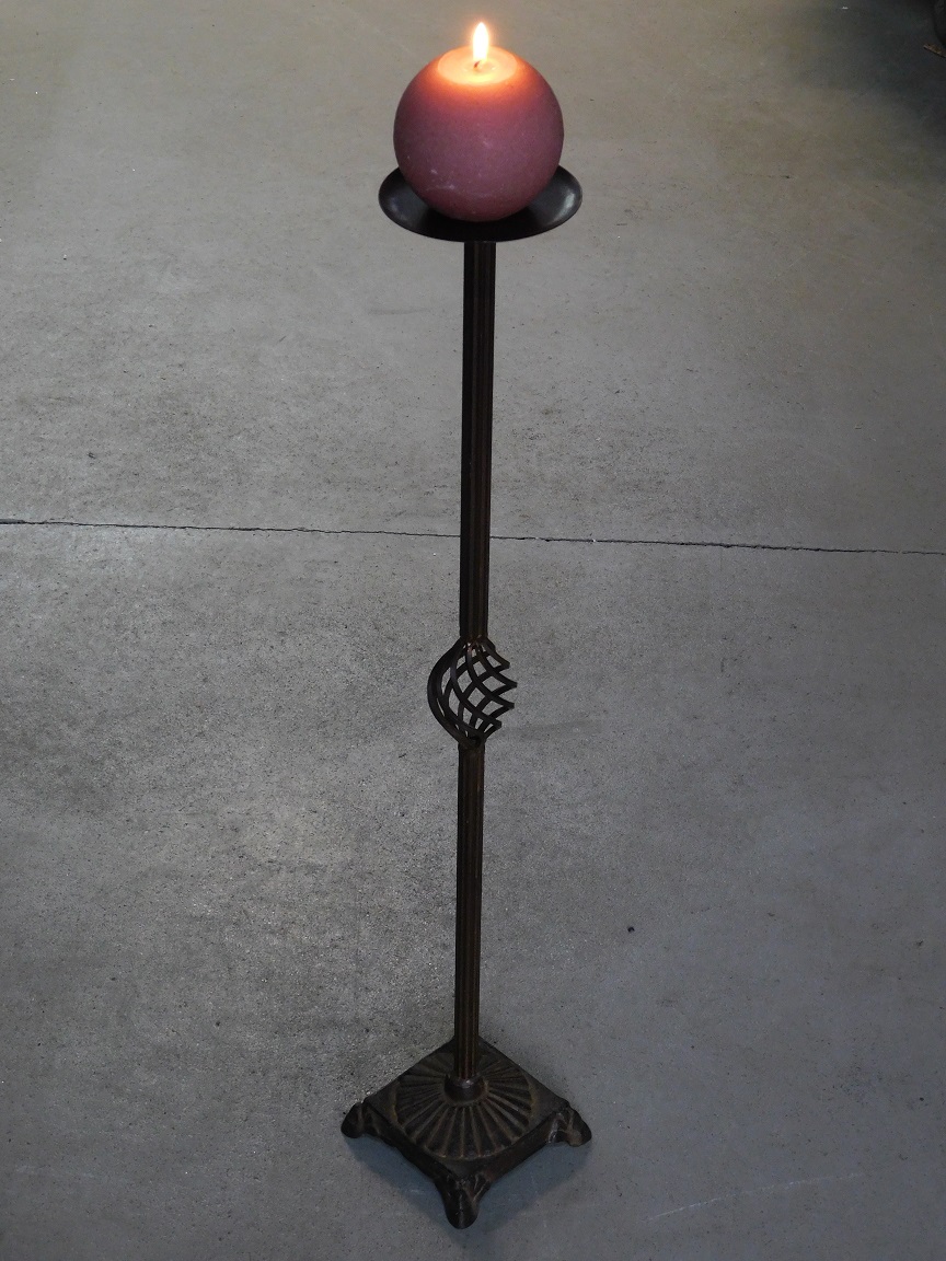 Klassischer Kerzenständer 80cm - Schmiedeeisen - dunkelbraun/rost - Kerzenständer