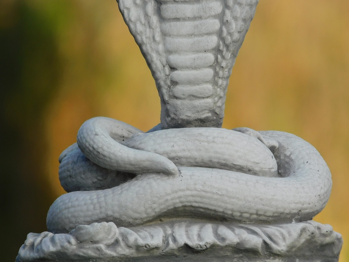 Kobra Statue - Stein - 26 cm
