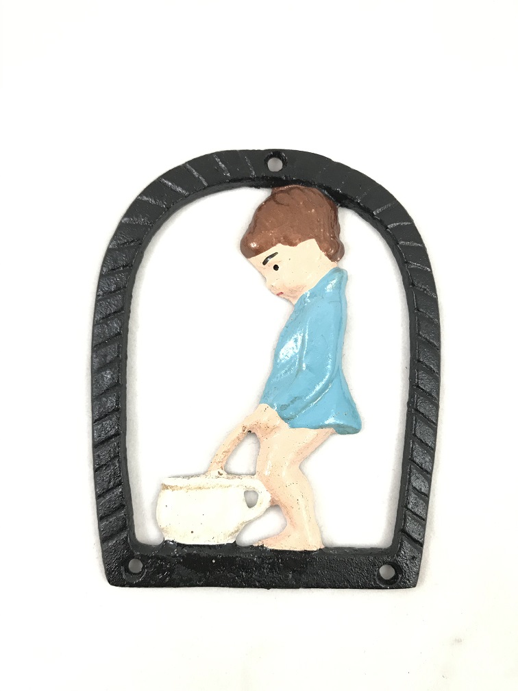Set toilet tekens van een jongen en een meisje, metaal in kleur