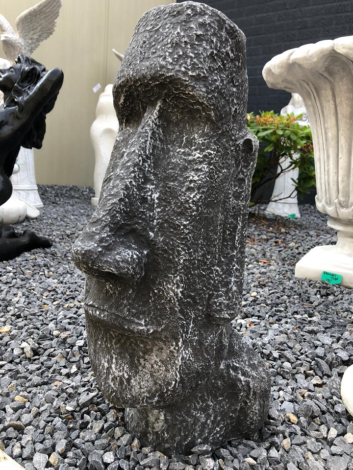 Stenen beeld van ''Moai'', figuur van de paaseilanden