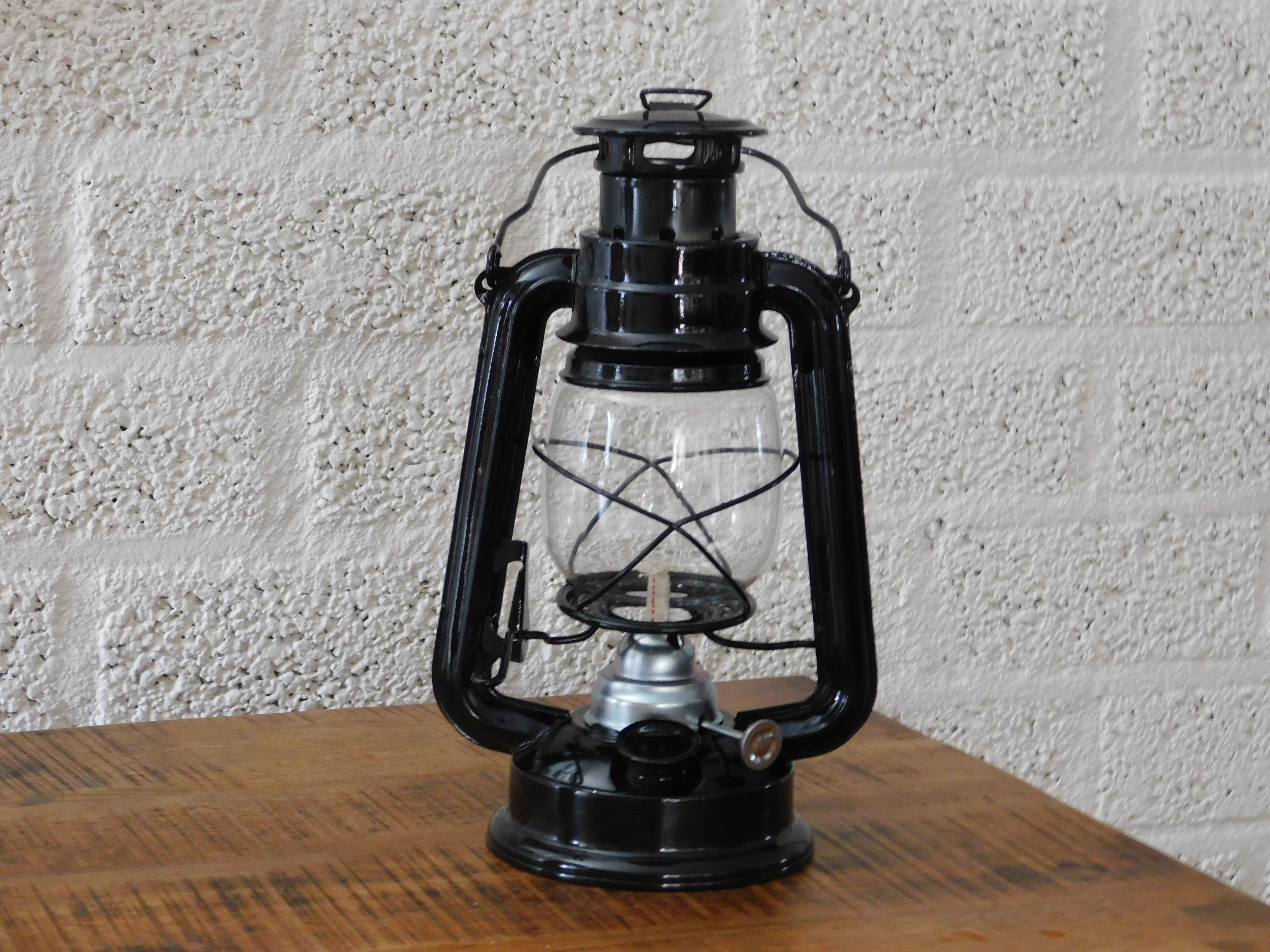 Windlight - oil lantern - black