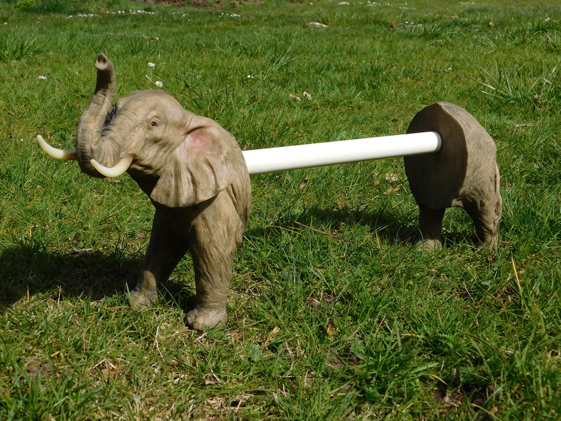 Elephant kitchen roll holder - polystone