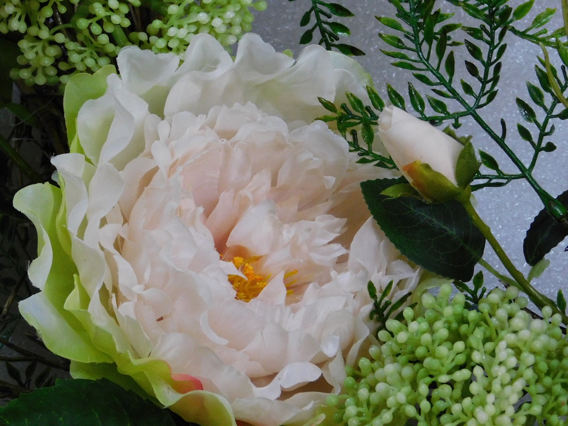 Peony Wreath - Pink and Green - 42 cm