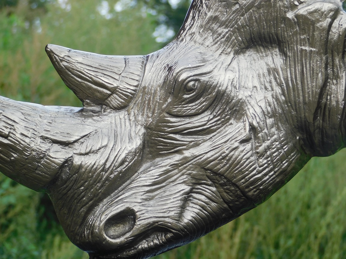 Sculpture Rhino Head - Alu - with Black base - Rhinoceros