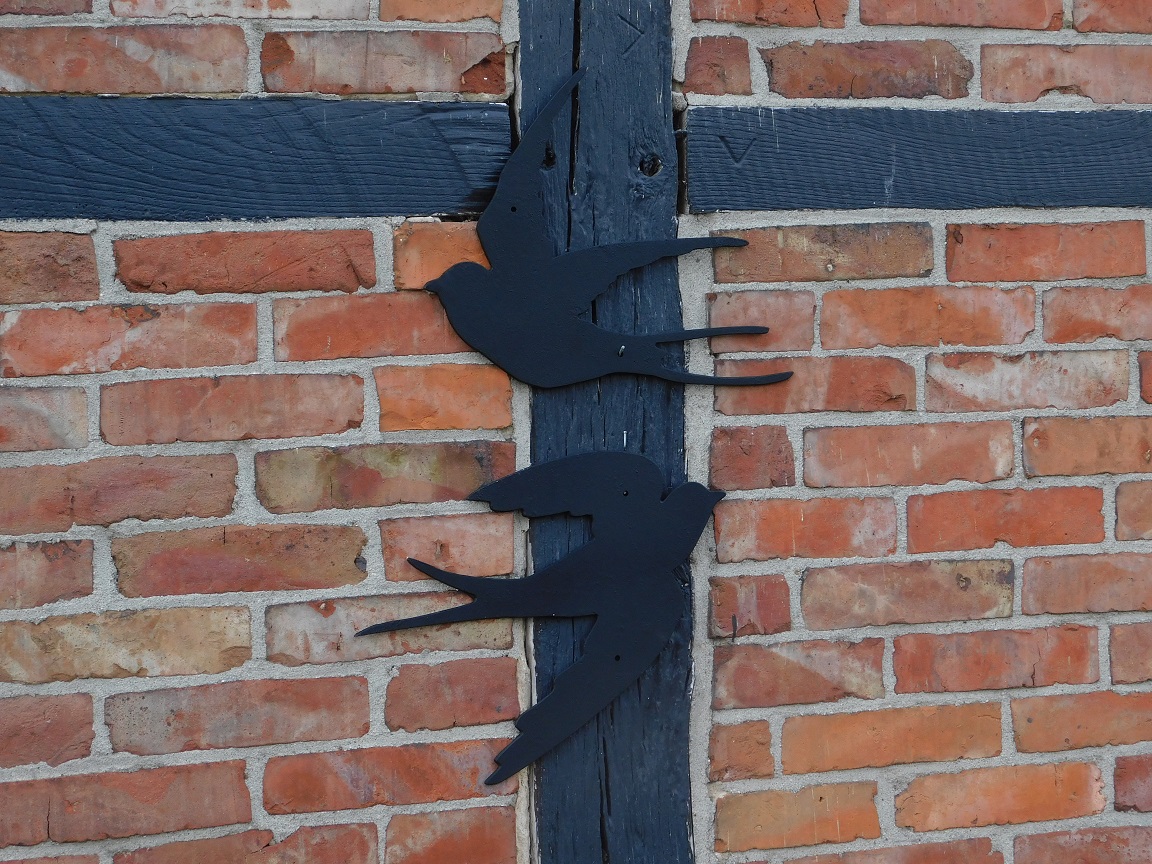 Set of 2 Swallows - silhouette - metal matt black - wall deco