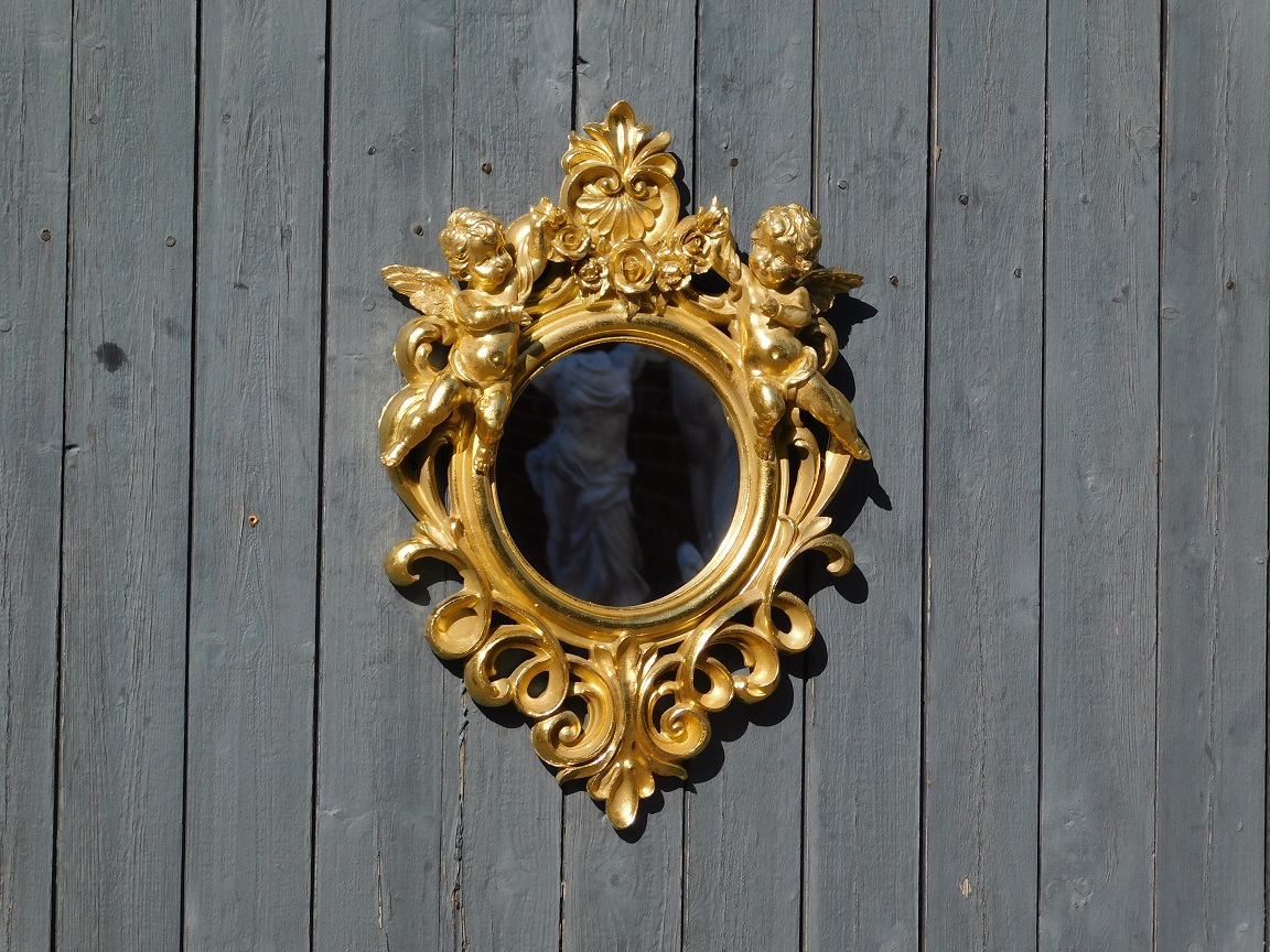 Verschnörkelter Spiegel mit Engeln - Goldrahmen - Wanddekoration