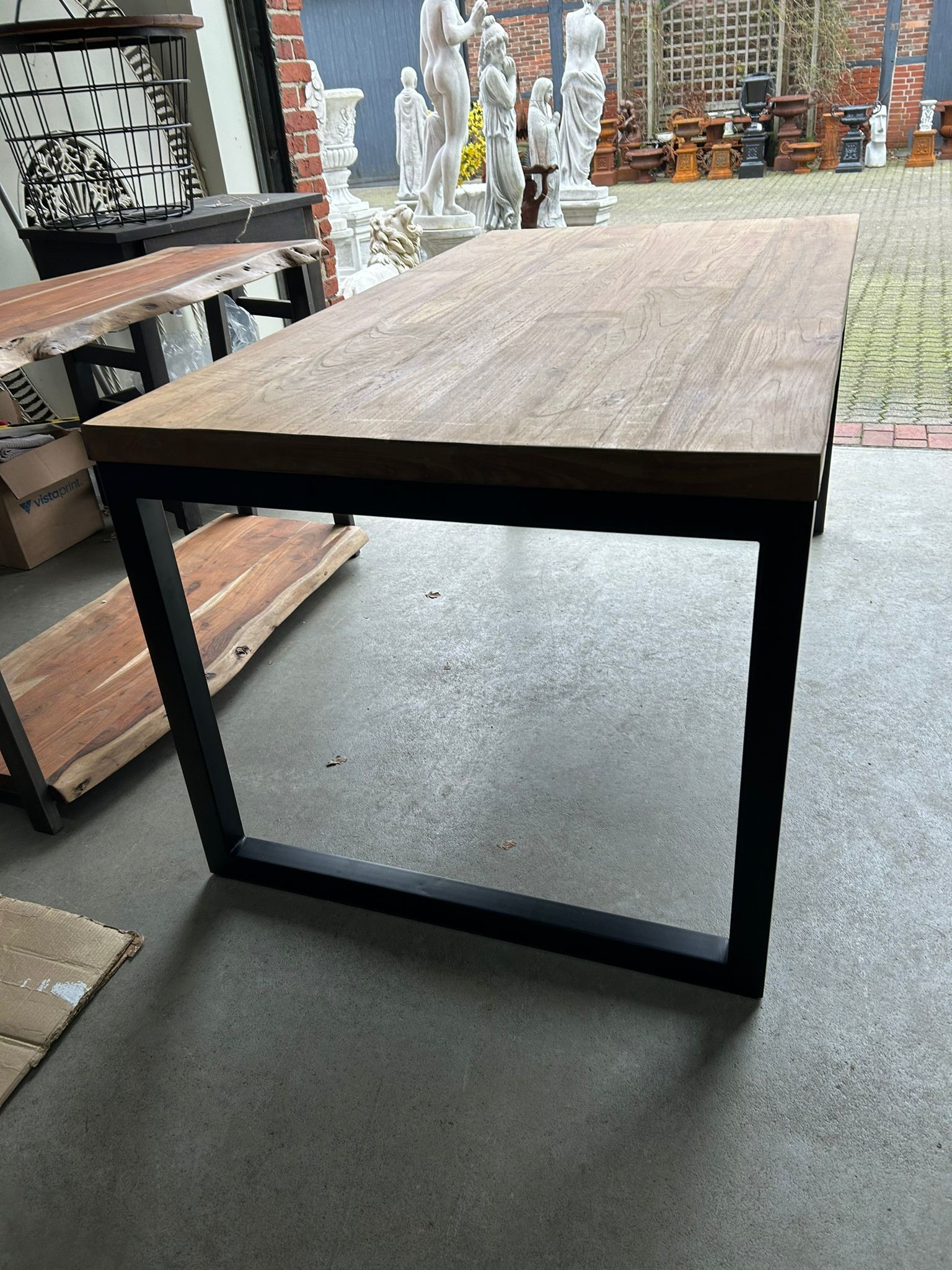 Industrial table - wood - black metal frame  - 160 x 90 cm