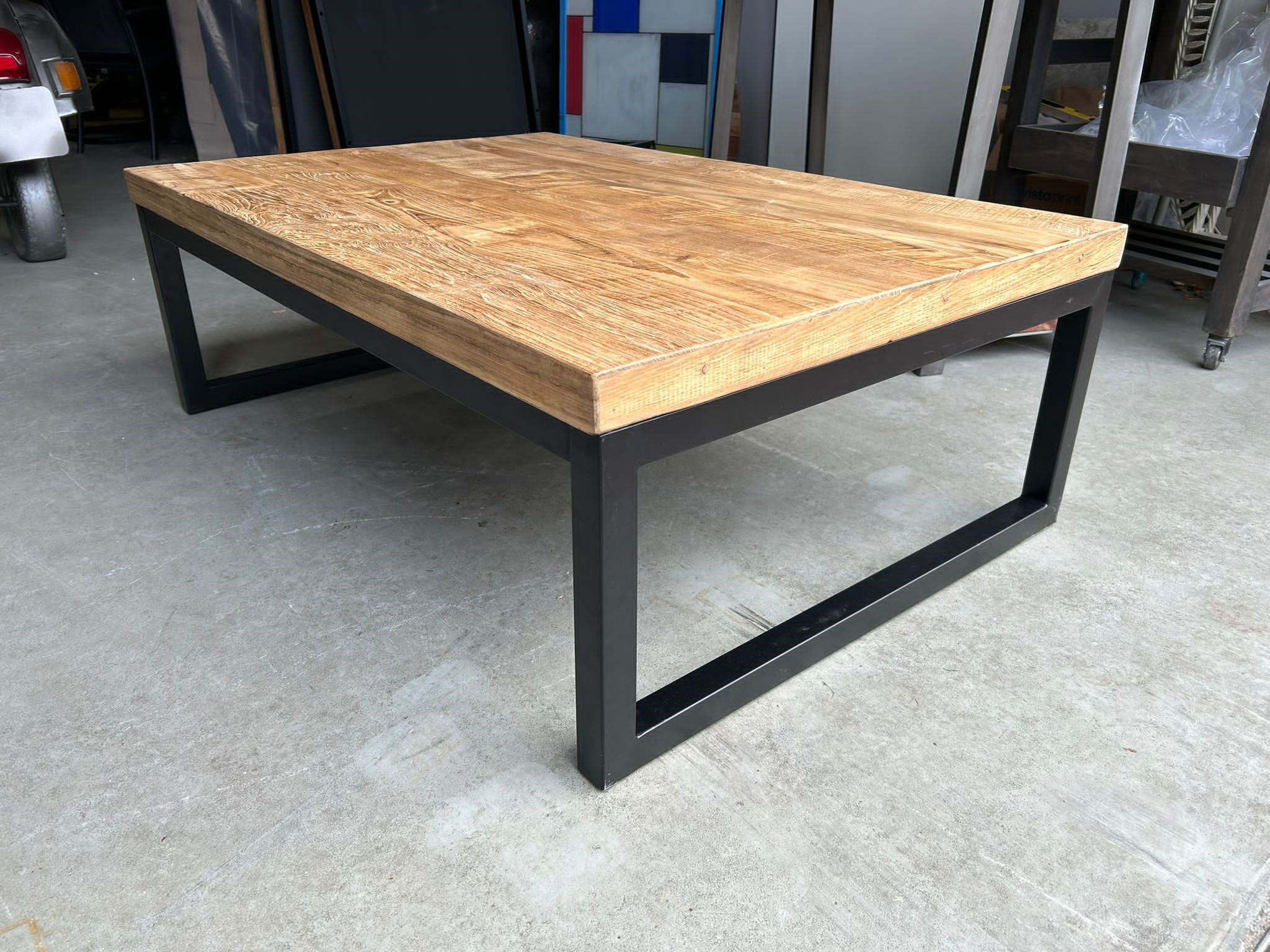 salontafel - hout - zwart metalen frame - HANDGEMAAKT.EU