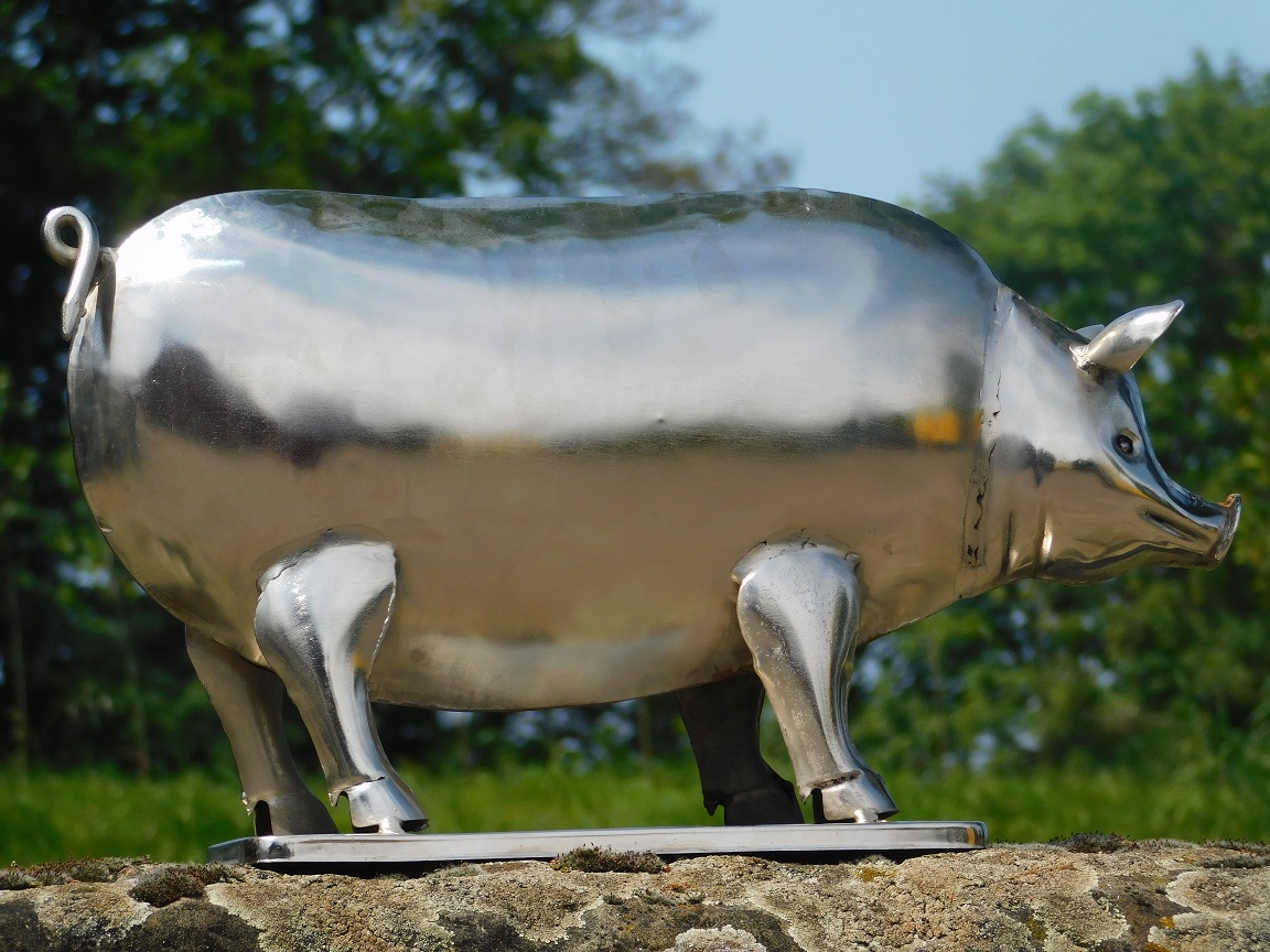 Statue Pig - metal - chrome colour