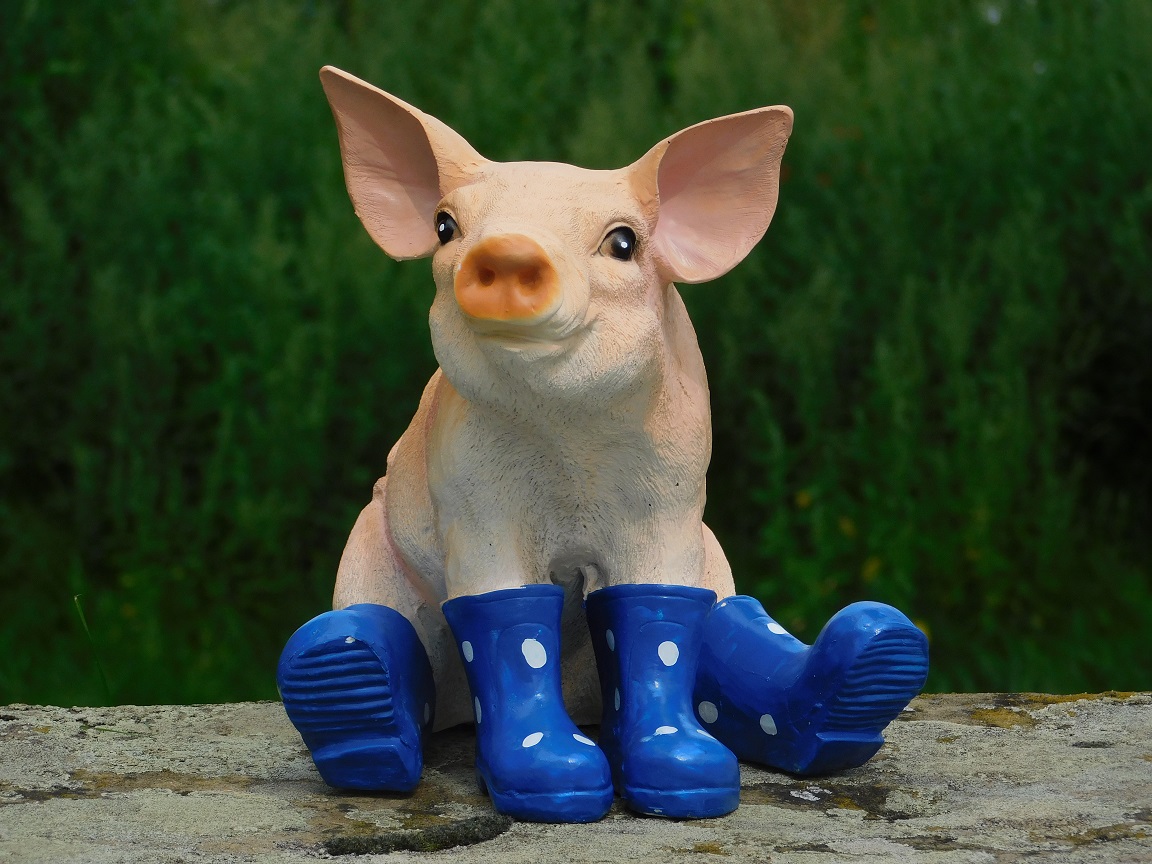Statue Sitting Pig with Blue Boots - Polystone
