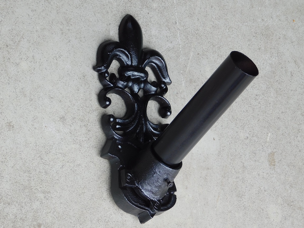 Flagpole holder with French Lily - Black - Cast iron