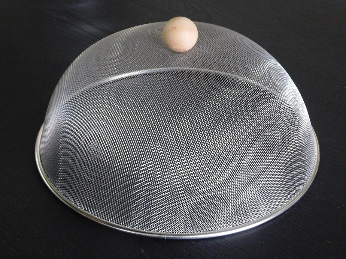 Fly cover - Foodcover - Stainless steel - Handle Beech wood