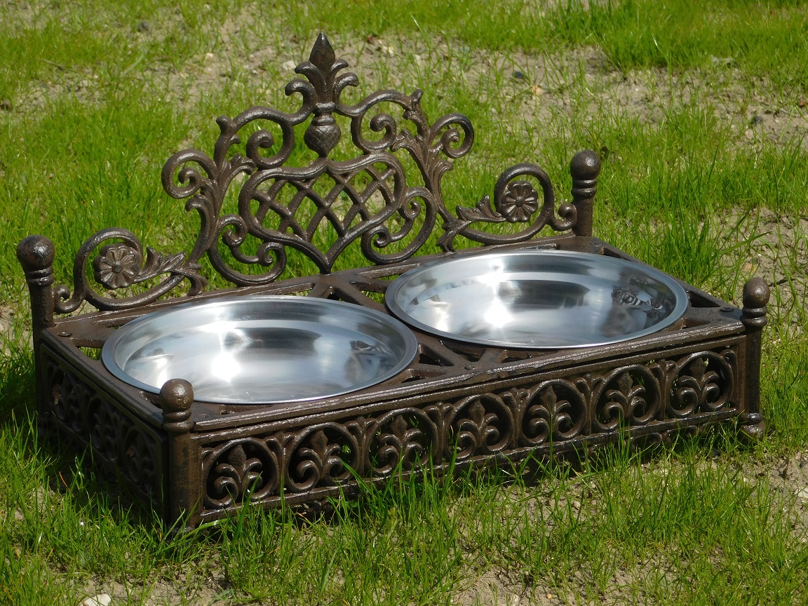 Luxury food and water bowl - for dogs - cast iron