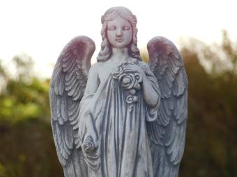 Statue of an Angel with Flowers – 58 cm – Stone Garden Statue