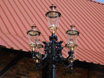 XXL Lamppost with 5 Shades – approx. 425 cm – Black Aluminium with Brass & Copper