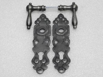 Türbeschlagset – Türgriffe Cambridge + Türschilder Royale PZ 92 – Gusseisen, verzinkt