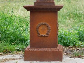 images/productimages/small/sokkel.klass.gietijzer.ci-077b11.jpg