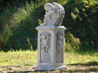 Engelsokkel met Engelbeeld - 93 cm - Steen