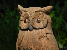 Owl XL on tree stump - woodlook - polystone