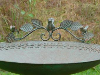 Vogelbad / Voederschaal met Vogeltjes - Staand - 82 cm - Metaal