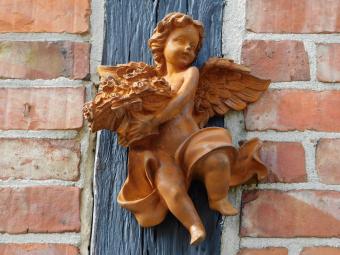 Wandengel mit Blumen – 30 cm – Gusseisen