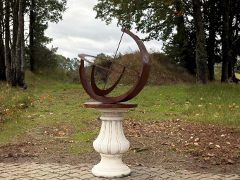 Handmade Metal Sundial on a Stone Plinth - 140 cm high - Rusty Steel Finish