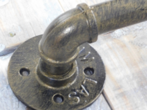 Beautiful industrial door handle, iron bronze antique, very nice.