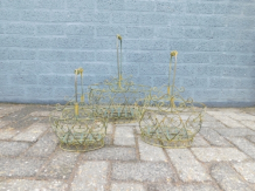 Set van 3 sierlijke vintage bloemenmanden - metaal
