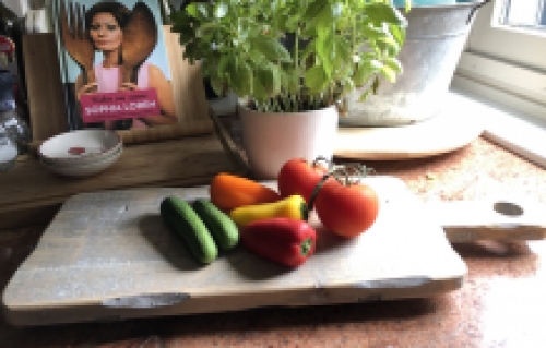 Wooden cutting board/tray - handmade, rustic Dutch wood.