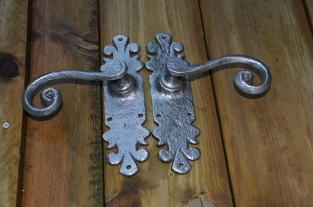 Exclusive set of door hardware - Lion XL - wrought iron