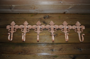 Wall coat rack, cast iron old white rust look, 6 angles.