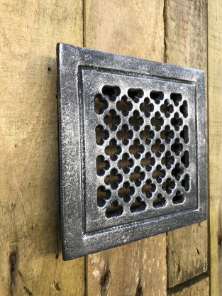 Haard ventilatierooster vierkant, gietijzer -zwart-nr.32c