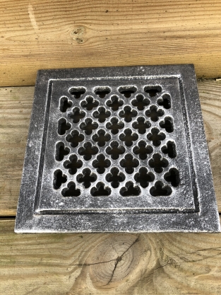 Haard ventilatierooster vierkant, gietijzer -zwart-nr.32c