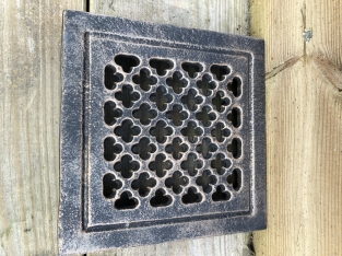 Haard ventilatierooster vierkant, gietijzer -zwart-nr.32c