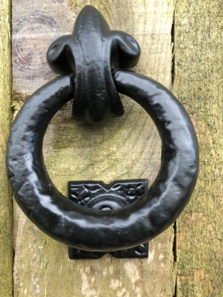 Door knocker iron - like antique door knocker, rustic-black