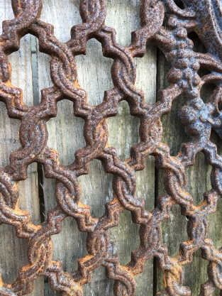 Cast iron-rust door-window grille, wall ornament, beautiful wrought iron !!!