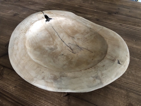 Heavy hard colonial wooden bowl, very cool design!!