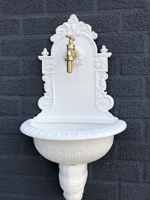 Top quality wall fountain, sink white, aluminum and white coated with brass faucet
