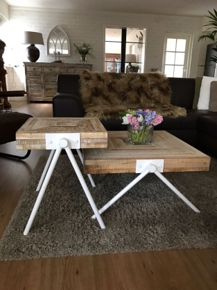Salon tafel Square wit