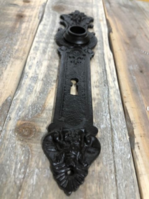 1 Long plate ''Angel'', cast iron brown, bb72 room door lock suitable.