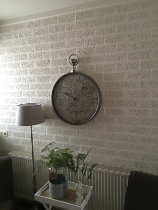 Large sturdy design-trendy metal wall clock.